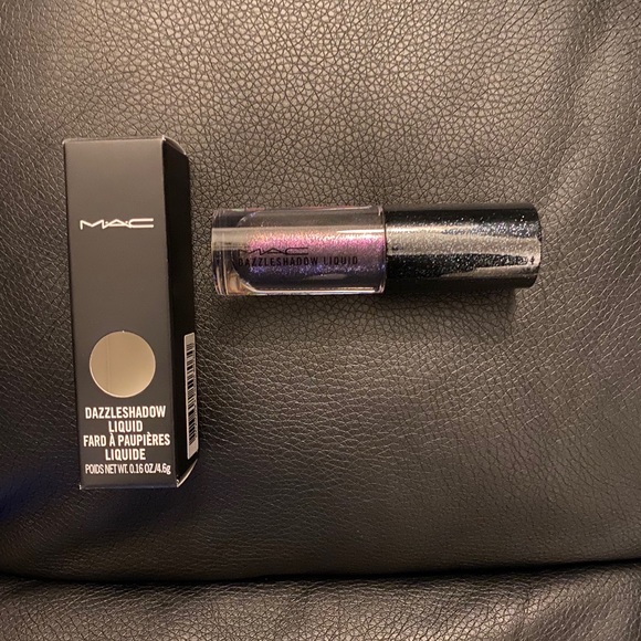 MAC Dazzleshadow Liquid Pantherized - Picture 2 of 3